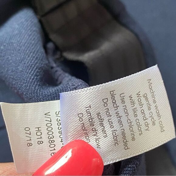 Athleta high waisted flared leggings - Picture 7 of 16